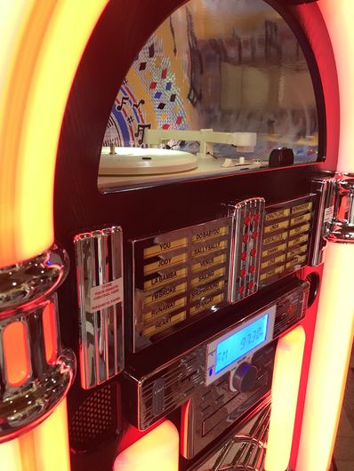 Jukebox Douglass PRO 12105 BT