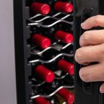 Cecotec Bolero Grandsommelier 34030 Schwarzer Kompressor-Weinkühlschrank, 34 Flaschen, 80 l – Bild 4
